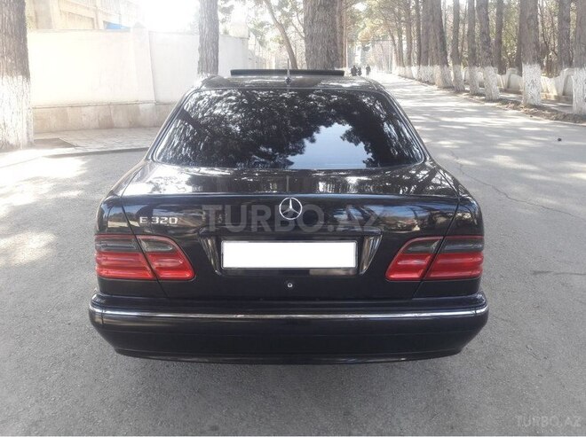 Mercedes E 320 2000, 277,000 km - 3.2 l - Bakı