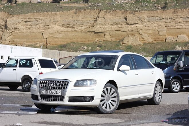 Audi A8 2006, 152,000 km - 3.2 л - Bakı