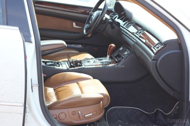 Audi A8 2006, 152,000 km - 3.2 л - Bakı