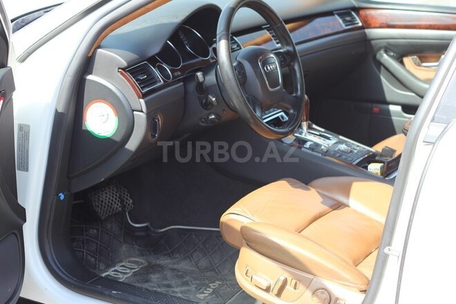 Audi A8 2006, 152,000 km - 3.2 л - Bakı