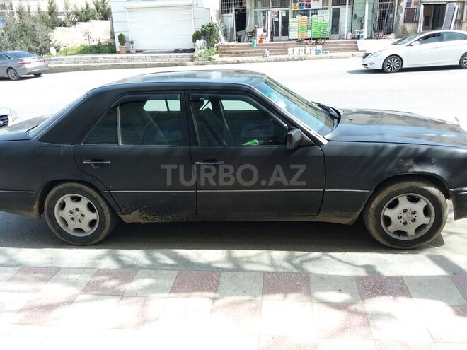 Mercedes 200 1993, 180,000 km - 0.2 l - Bakı