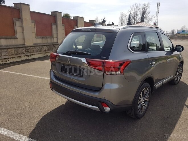 Mitsubishi Outlander 2018, 0 km - 2.4 l - Bakı