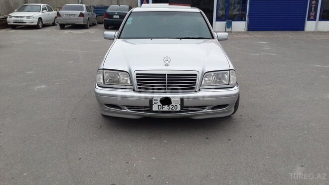 Mercedes C 230 1999, 218,000 km - 2.3 l - Sumqayıt