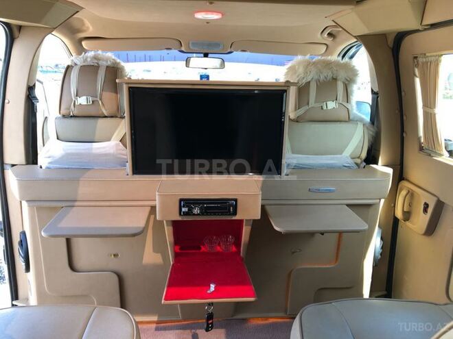 Hyundai H-1 2009, 136,744 km - 2.5 l - Gəncə