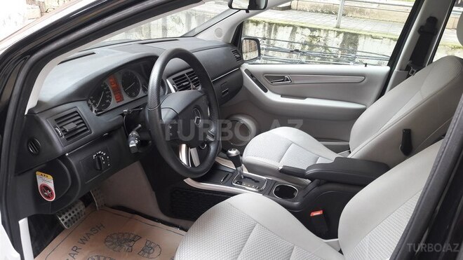 Mercedes B 170 2011, 59,970 km - 1.7 л - Bakı