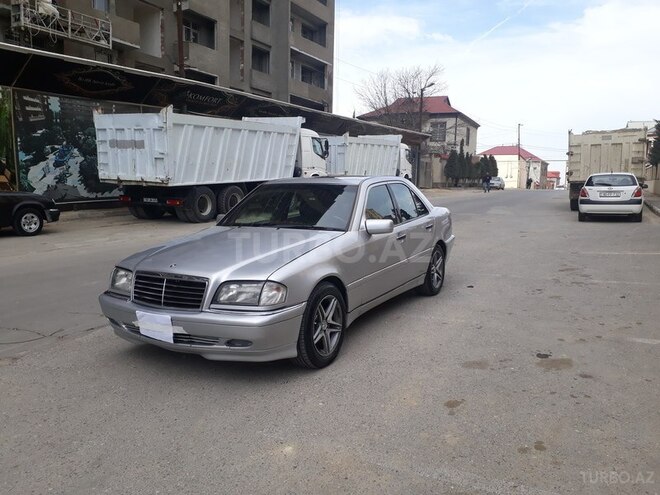Mercedes C 230 2000, 195,000 km - 2.3 l - Bakı