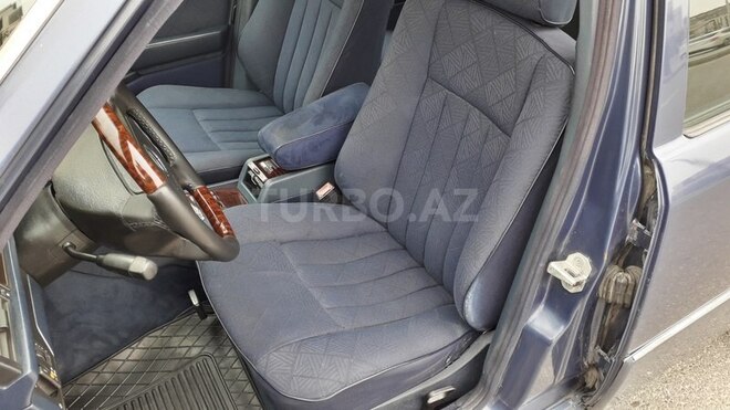 Mercedes E 300 1994, 400,000 km - 3.0 l - Bakı