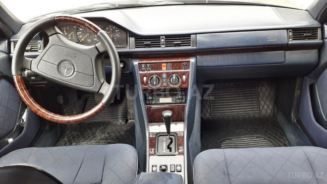 Mercedes E 300 1994, 400,000 km - 3.0 l - Bakı