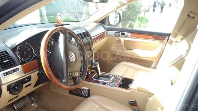 Volkswagen Touareg 2006, 190,000 km - 4.2 l - Bakı