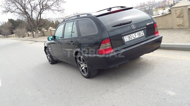 Mercedes C 180 1999, 260,000 km - 1.8 l - Bakı