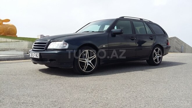 Mercedes C 180 1999, 260,000 km - 1.8 l - Bakı
