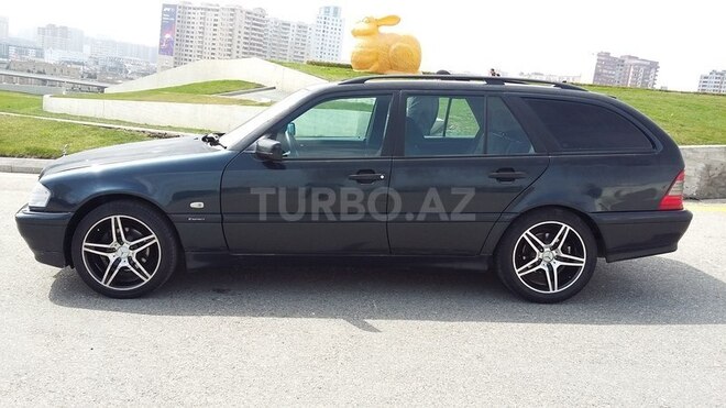 Mercedes C 180 1999, 260,000 km - 1.8 l - Bakı