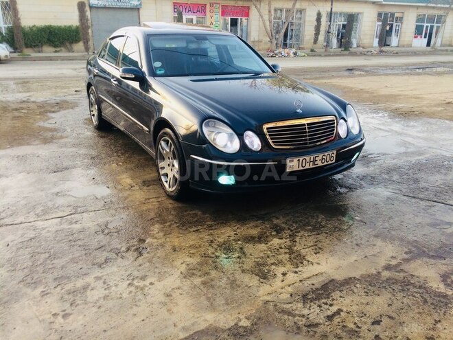 Mercedes E 260 2002, 170,000 km - 2.6 l - Ağcabədi