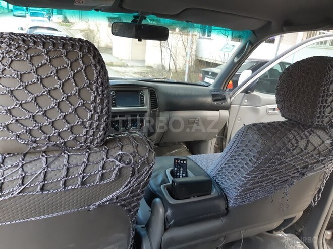 Toyota Land Cruiser 2004, 429,057 km - 0.2 l - Bakı
