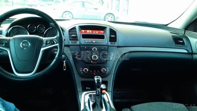 Opel Insignia 2010, 159,000 km - 2.0 л - Bakı