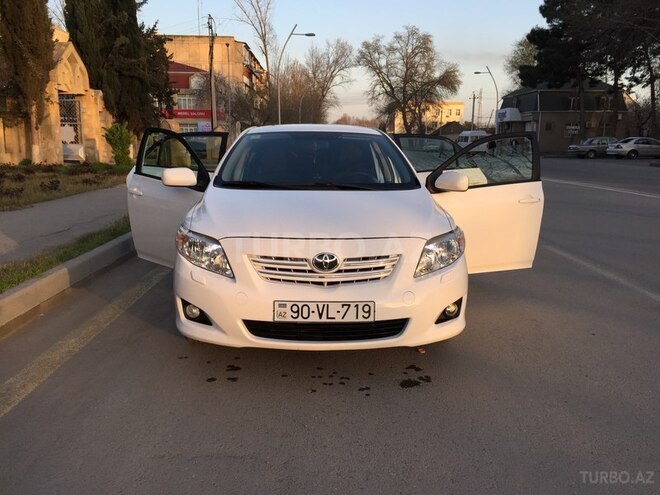 Toyota Corolla 2011, 133,653 km - 1.6 л - Bakı
