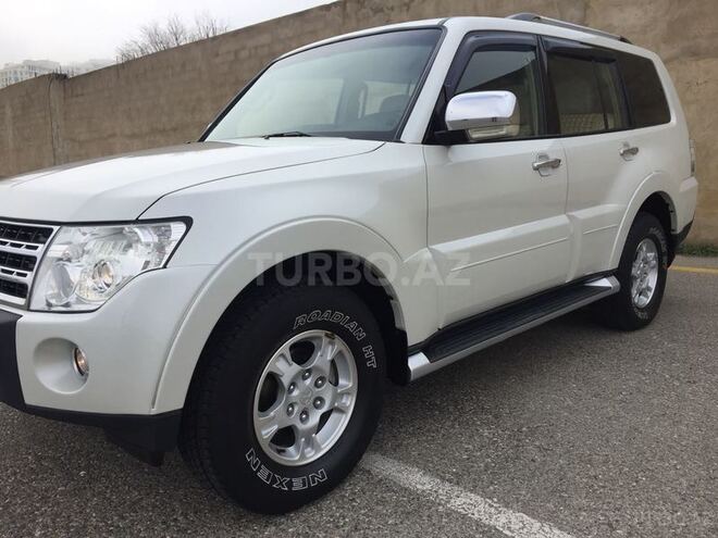 Mitsubishi Pajero 2008, 239,229 km - 3.0 l - Bakı
