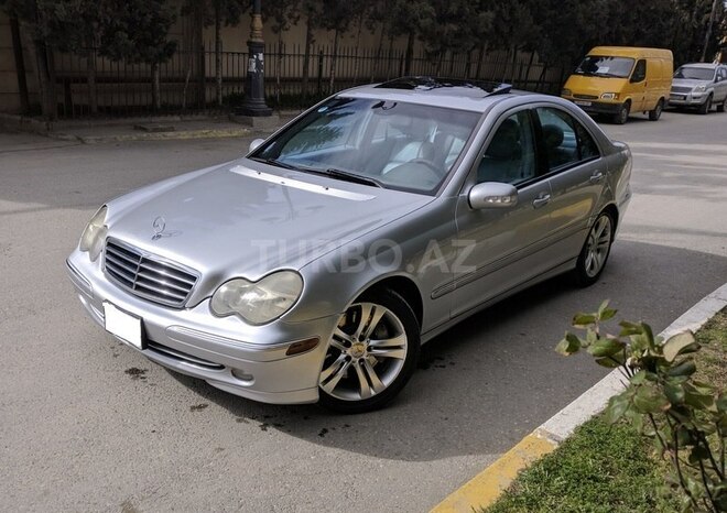 Mercedes C 230 2004, 370,000 km - 2.5 l - Bakı