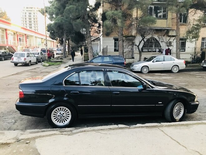BMW 528 1997, 220,000 km - 2.8 l - Bakı