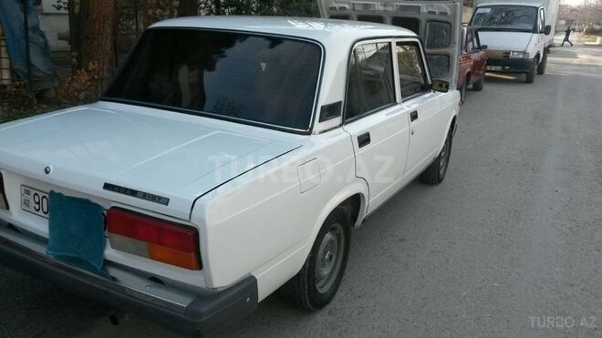 LADA (VAZ) 2107 2009, 78,000 km - 1.6 l - Yevlax