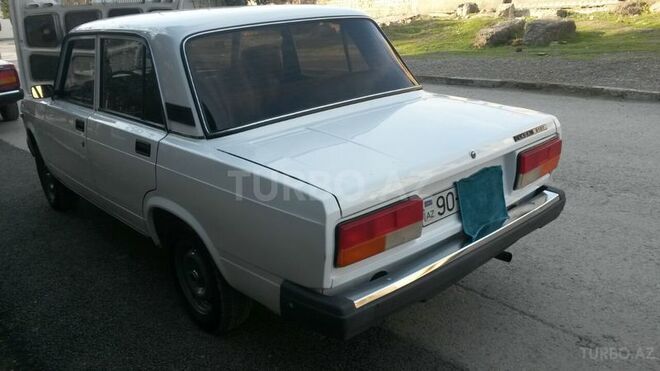 LADA (VAZ) 2107 2009, 78,000 km - 1.6 l - Yevlax