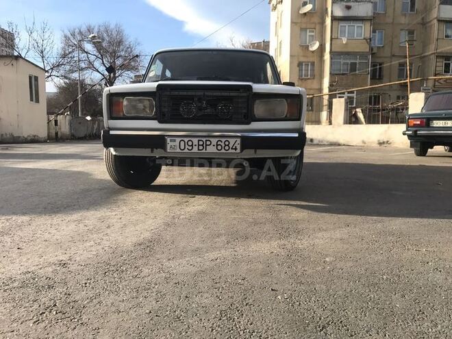 LADA (VAZ) 2107 2005, 178,000 km - 1.6 л - Bakı