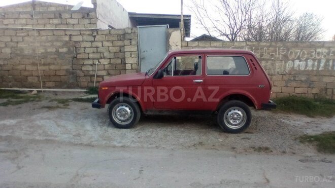 LADA (VAZ) Niva 1990, 250,000 km - 1.6 l - Bakı