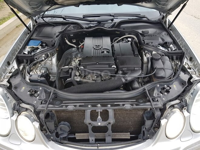 Mercedes E 200 2007, 202,350 km - 1.8 l - Bakı