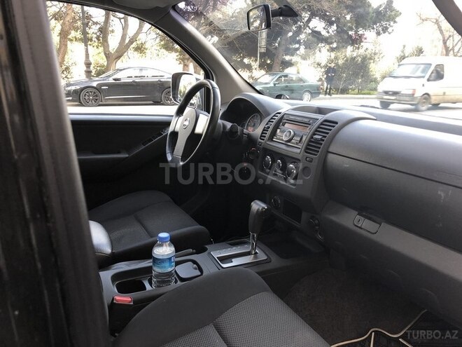 Nissan Navara 2014, 95,100 km - 2.5 л - Bakı