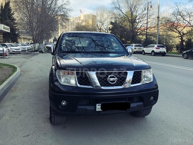 Nissan Navara 2014, 95,100 km - 2.5 л - Bakı