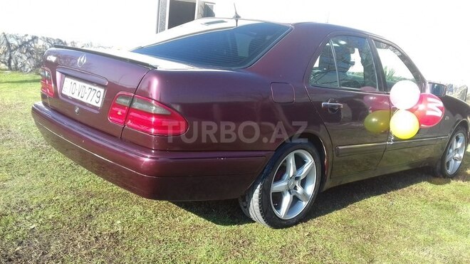 Mercedes E 230 1996, 350,000 km - 2.3 l - Zaqatala