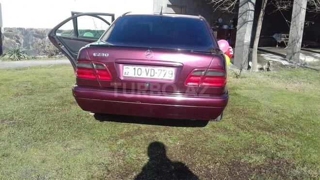 Mercedes E 230 1996, 350,000 km - 2.3 l - Zaqatala