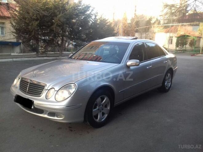 Mercedes E 220 2004, 278,000 km - 2.2 л - Bakı