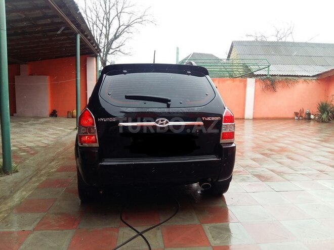 Hyundai Tucson 2006, 162,000 km - 2.0 l - Quba