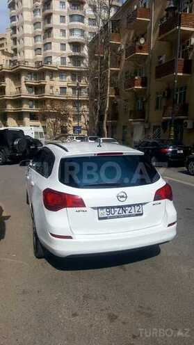 Opel Astra 2012, 250,000 km - 1.3 l - Bakı