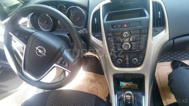 Opel Astra 2012, 250,000 km - 1.3 l - Bakı