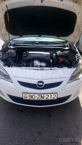 Opel Astra 2012, 250,000 km - 1.3 l - Bakı