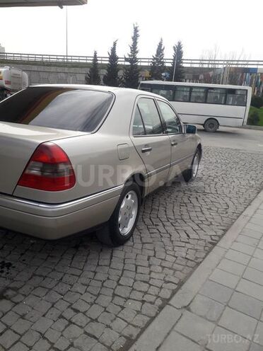 Mercedes C 230 1997, 300,000 km - 2.3 л - Bakı