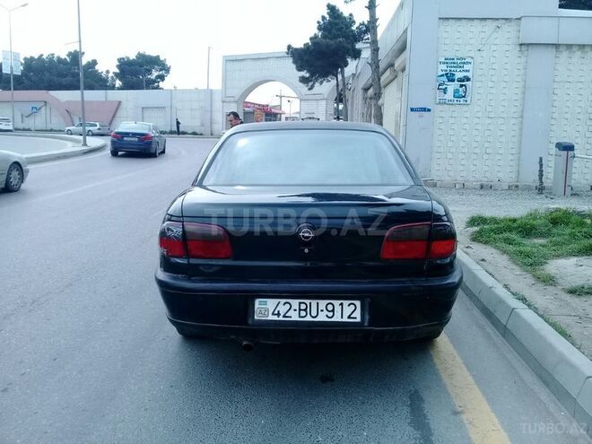 Opel Omega 1995, 345,636 km - 2.0 л - Bakı