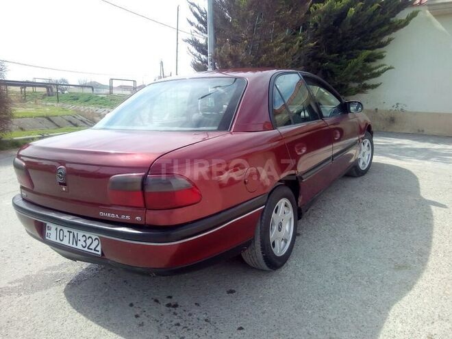 Opel Omega 1996, 308,610 km - 2.5 л - Bakı