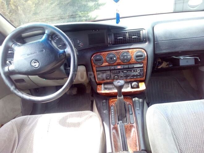 Opel Omega 1996, 308,610 km - 2.5 л - Bakı