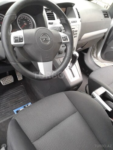 Opel Zafira 2006, 220,000 km - 2.2 l - Sumqayıt