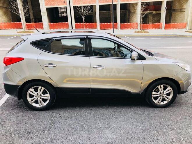 Hyundai ix35 2011, 52,140 km - 2.0 l - Bakı