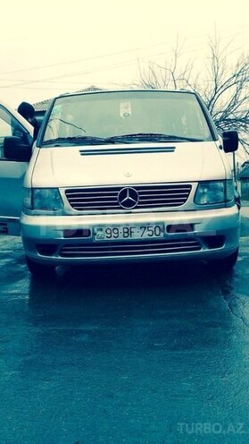 Mercedes Vito 2001, 487,000 km - 2.2 л - Zaqatala