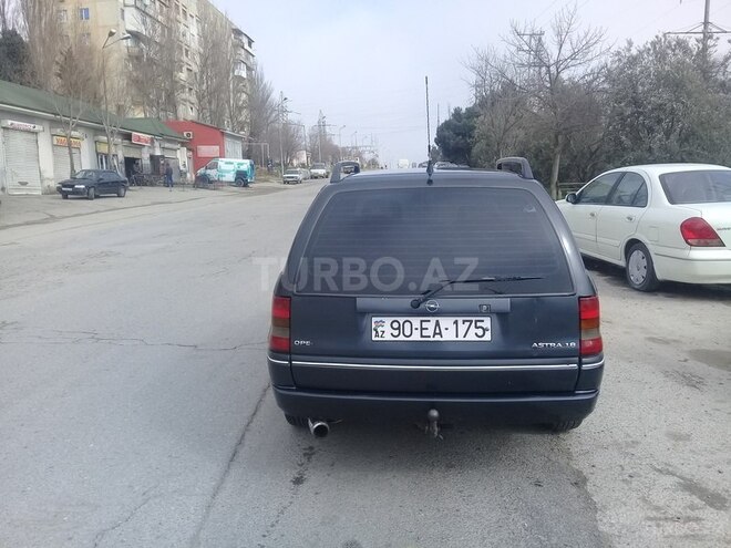 Opel Astra 1995, 204,290 km - 1.8 l - Bakı