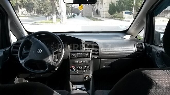 Opel Zafira 2001, 320,000 km - 1.8 l - Bakı