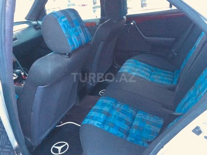 Mercedes C 220 1994, 323,753 km - 2.2 l - Gəncə