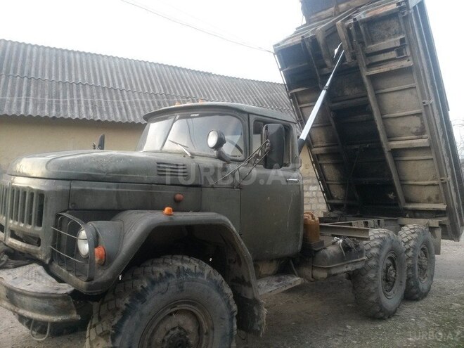 ZIL 131 1991, 400,000 km - 4.5 l - Quba