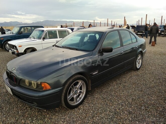 BMW 525 2000, 210,000 km - 2.5 л - Gəncə