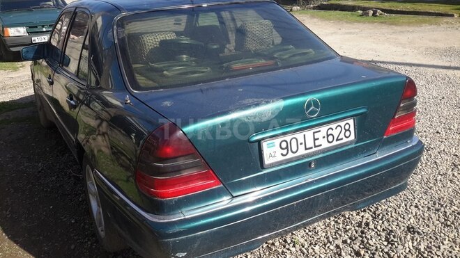 Mercedes C 280 1997, 333,330 km - 2.8 l - Qazax